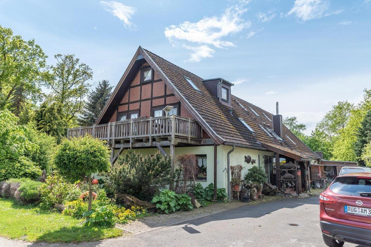 3-Raum-Fewo-Fuer-5-Personen-1-Aufbettung-Auf-Ruegen Apartment Schaprode Exterior photo